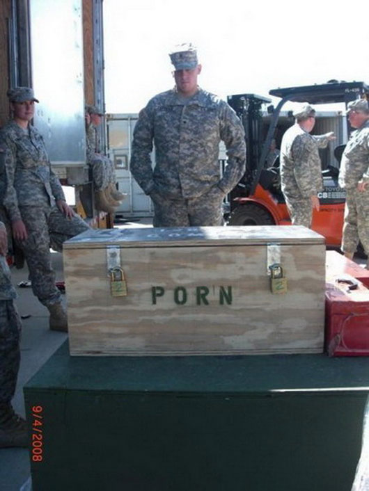 Army Funny Porn - The military porn box ! | Fetish Bank Blog